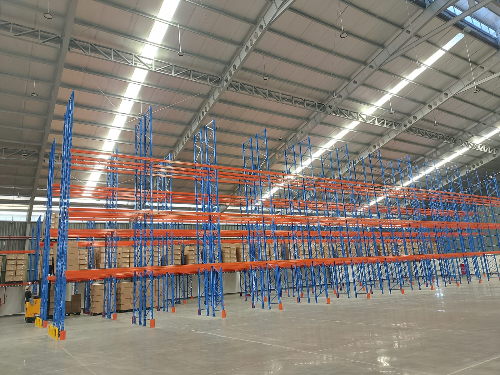Pallet racking — upright frames and bracing | Perkasa Racking pallet racking