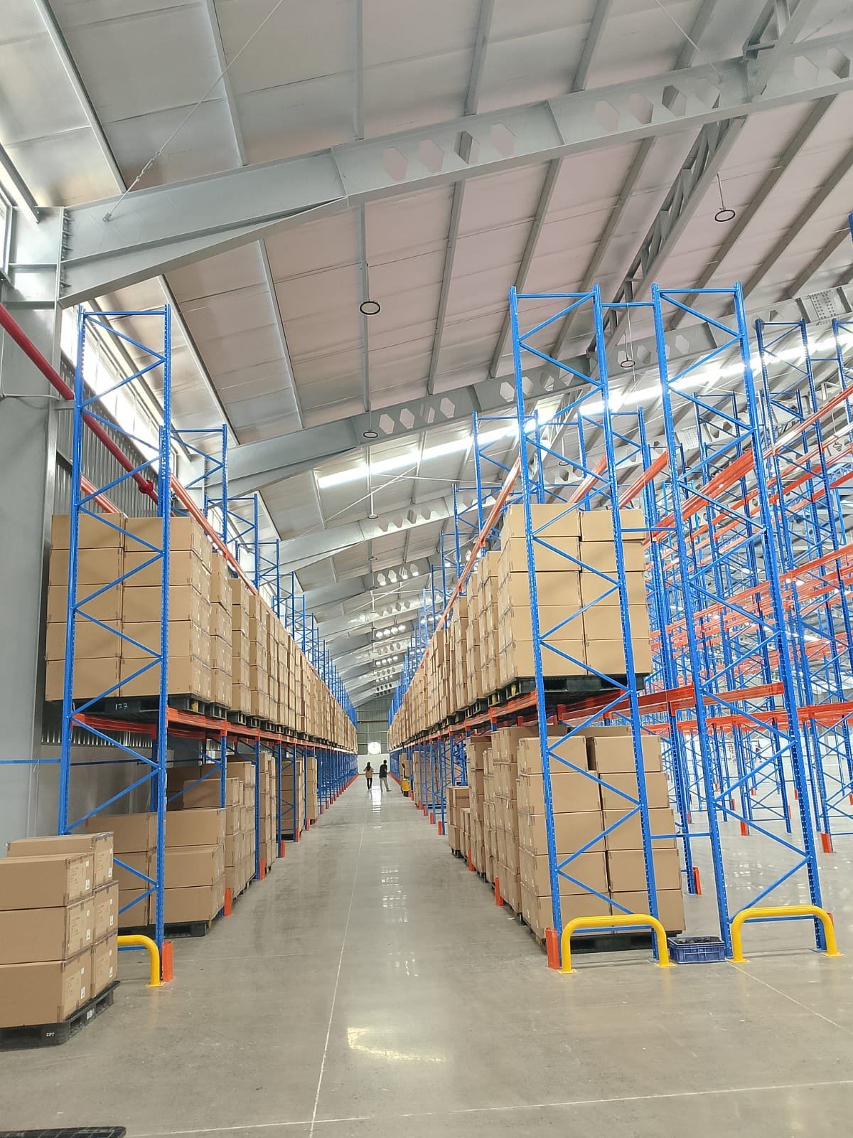 Pallet racking — full-height run | Perkasa Racking pallet racking